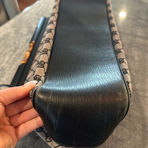 GUCCI rare bamboo doctor bag. Limited edition pink/black combo. Authentic! - Picture 11 of 11